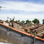 Le Sureau